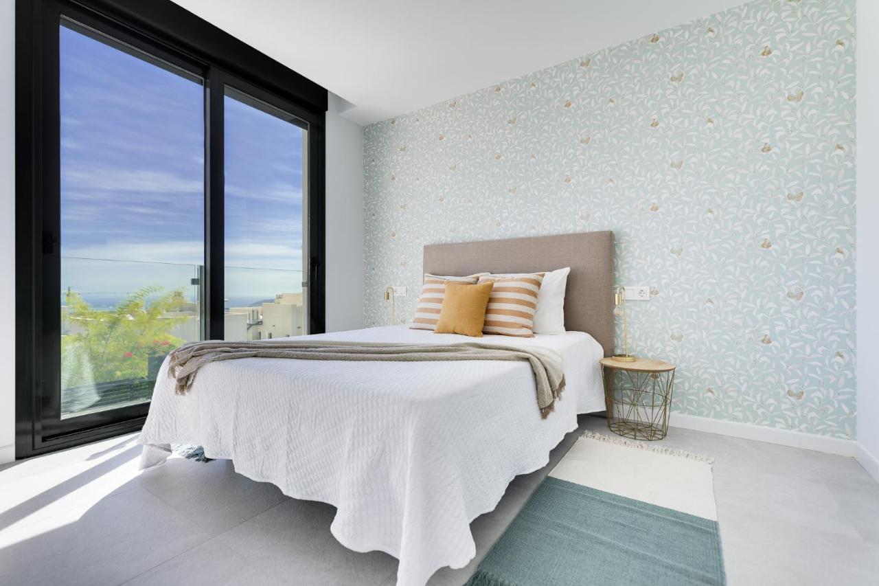 Villa Blanka, Amazing Villa With Hot Tube & Heated Pool In Polop, Alicante المظهر الخارجي الصورة